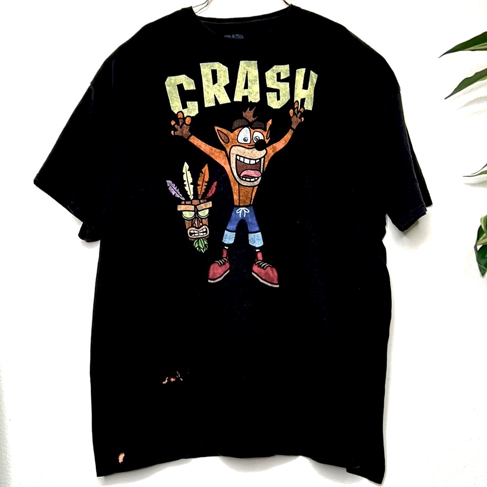 Crash Bandicoot shirt